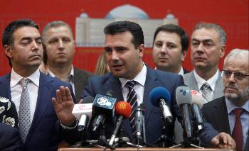 Ο Ζ. Ζάεφ εμφανίστηκε ευχαριστημένος γιατί προχωράει το ευρωατλαντικό σχέδιο