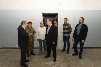 Στα κελιά των μελλοθάνατων κομμουνιστών