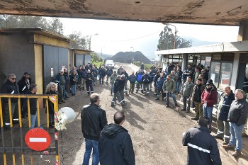 Επίσκεψη αλληλεγγύης από σωματεία της Αττικής