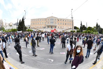 Από την προσφατη κινητοποίηση καλλιτεχνών και εργαζόμενων στον Πολιτισμό στο Σύνταγμα