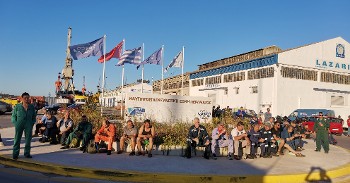 Από τη συγκέντρωση στην αρχή της πρωινής βάρδιας στη Ζώνη