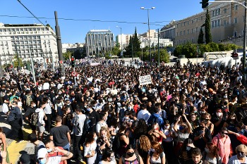 Στο Σύνταγμα