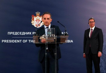 Ο υπουργός Εξωτερικών της Γερμανίας, με το γνωστό ρόλο της χώρας του στο διαμελισμό της Γιουγκοσλαβίας, εμφανίστηκε να ξορκίζει τα επικίνδυνα σχέδια για νέα αλλαγή συνόρων