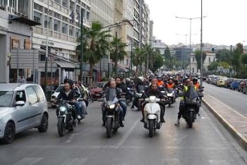 Από τη μηχανοκίνητη πορεία της Κυριακής