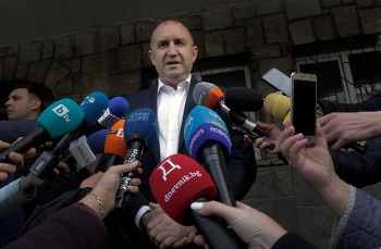 Ο επανεκλεγείς πρόεδρος της Βουλγαρίας, Ρ. Ράντεφ
