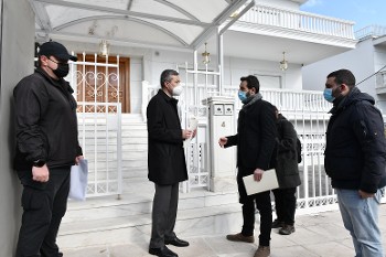 Από τη συνάντηση με τον σύμβουλο της πρεσβείας