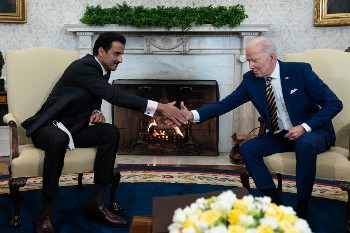 Από την πρόσφατη συνάντηση του Μπάιντεν με τον εμίρη του Κατάρ