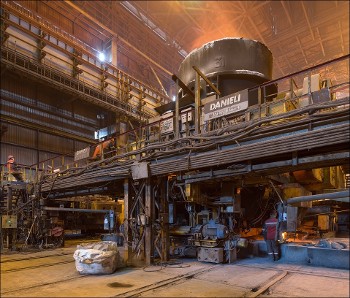 Κλίβανος στο εσωτερικό του εργοστασίου