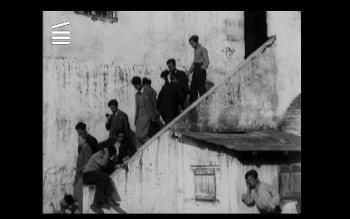 Πολιτικοί κρατούμενοι στις ακόμη όρθιες Φυλακές Στρατώνας, στο Μοναστηράκι