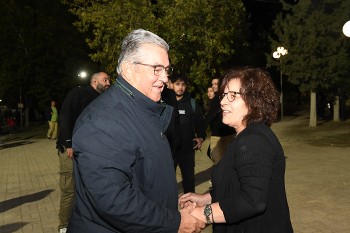 Ο Δ.Κουτσούμπας με τη Μάγδα Φύσσα
