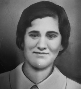 ΑΓΓΕΛΙΚΗ ΚΑΛΟΜΟΙΡΗ