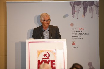 Ο Κώστας Μπουντόλος