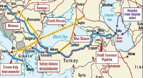 Ο χάρτης των ενεργειακών αγωγών και των ενδοϊμπεριαλιστικών ανταγωνισμών. Διακρίνεται ο ρωσικός αγωγός «South Stream» (με κίτρινο) και ο αμερικανικός «Nabucco» (μπλε) που ξεκινάει από το Αζερμπαϊτζάν