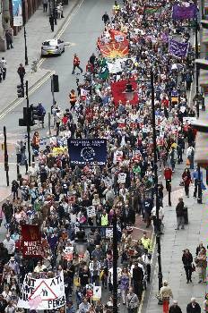 Από τη διαδήλωση στο Λονδίνο
