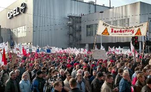 Κινητοποίηση εργαζομένων στην «Opel» στο Μπόχουμ