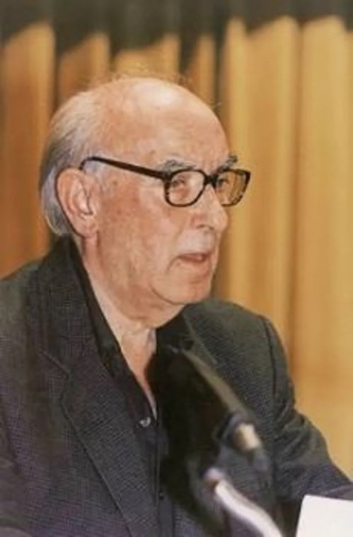 Η Λούλα Λογαρά (1923 - 1999) και ο Νίκος Κυριακίδης (1920 - 2010), με τους οποίους συνεργάζεται για την ανασυγκρότηση της ΚΟΑ του ΚΚΕ, κατά τις πρώτες μέρες επιβολής της δικτατορίας