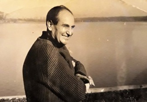 Ο Μενέλαος Λουντέμης (1912 - 1977), σε νεαρή και ώριμη ηλικία, έζησε στο πετσί του την εξορία σε Ικαρία, Μακρόνησο και Αη Στράτη