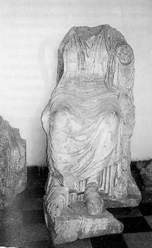 Λατρευτικό άγαλμα της Μεγάλης Μητέρας Κυβέλης που μαζί με τον Δία ήταν θεοί που λατρεύονταν στη Λιβαδειά κατά την αρχαιότητα