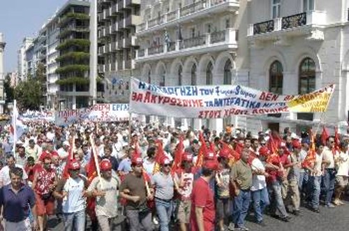 Η συμπόρευση με το ταξικό συνδικαλιστικό κίνημα αποτελεί μονόδρομο για τους εργαζόμενους στον Τουρισμό- Επισιτισμό