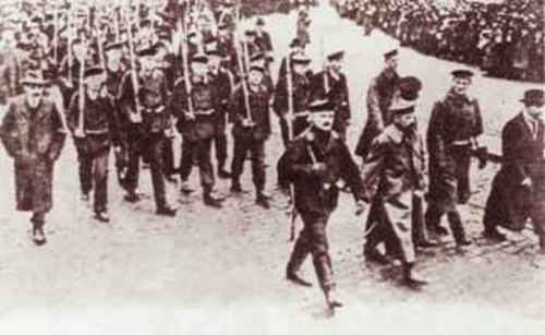 Διαδήλωση επαναστατών ναυτών στο Κίελο τον Νοέμβρη του 1918