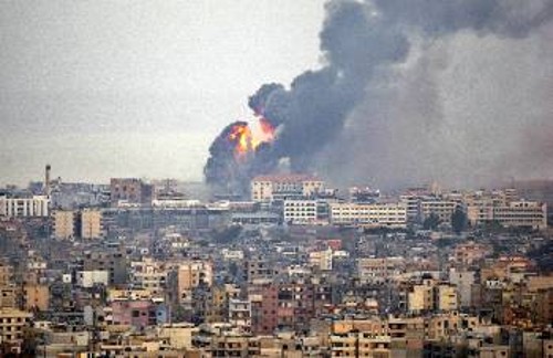 Ο βομβαρδισμός της Βηρυτού είναι πλέον καθημερινός