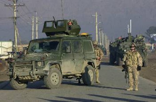 Καναδοί στρατιώτες της ΝΑΤΟικής κατοχικής δύναμης που το τελευταίο διάστημα έχουν πολλά θύματα