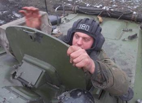 Ρώσος στρατιώτης στην περιοχή Σλεπτόσκαγια