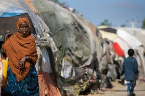 Προσφυγικά στρατόπεδα και στο Μογκαντίσου επέφερε η αιθιοπική επέμβαση με τις ευλογίες των ΗΠΑ...