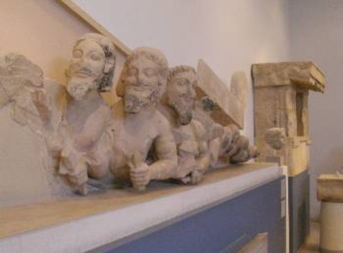 Γλυπτά αετώματος του Παρθενώνα στο Παλιό Μουσείο Ακρόπολης