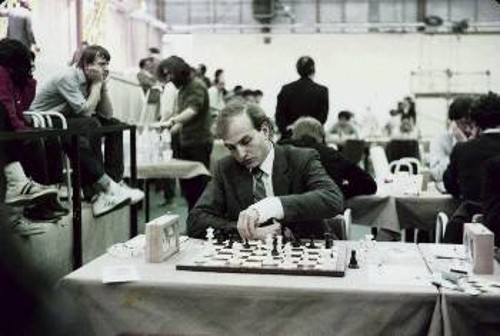 Ο GM Αλεξάντερ Μπελιάβσκι. Πρώτη σκακιέρα της Σοβιετικής Ενωσης στην Ολυμπιάδα της Θεσσαλονίκης το 1984!