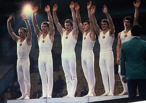 Η ομάδα της ενόργανης γυμναστικής της ΕΣΣΔ στους Ολυμπιακούς Αγώνες της Μόσχας