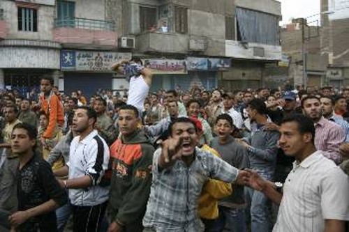 Μαζικές ήταν οι διαδηλώσεις των Αιγύπτιων εργατών της υφαντουργίας
