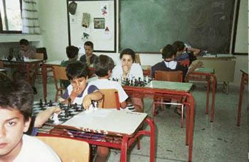 Παμπαίδες και Παγκορασίδες σε σκακιστικούς αγώνες από τις πρώτες τάξεις του Δημοτικού!