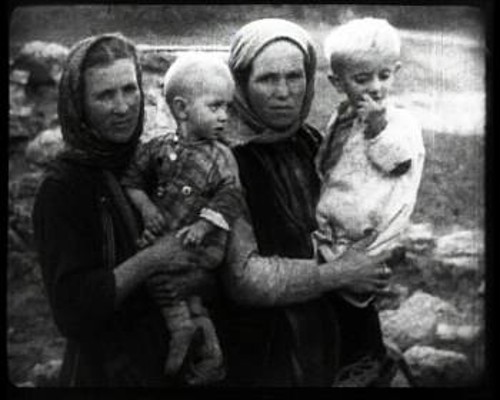 «Η αλήθεια για τα παιδιά της Ελλάδας», άγνωστο στην Ελλάδα ντοκιμαντέρ του Μάνου Ζαχαρία, γυρισμένο με το κινηματογραφικό συνεργείο του Δημοκρατικού Στρατού Ελλάδας (1948)