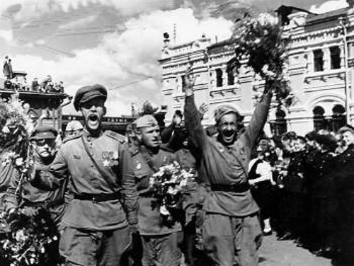 1945. Νικητής ο Κόκκινος Στρατός