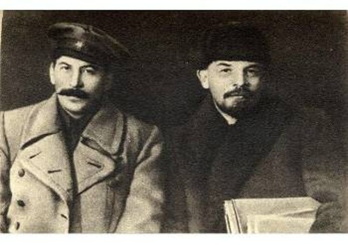 Ο Στάλιν με τον Λένιν