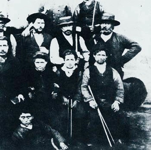 Ομάδα παρισινών εργατών που συμμετέχουν στην εξέγερση