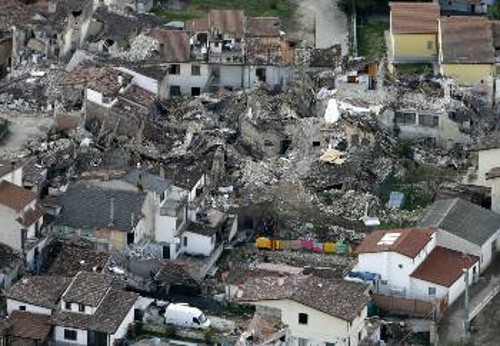 Το τοπίο της καταστροφής στην Ιταλία