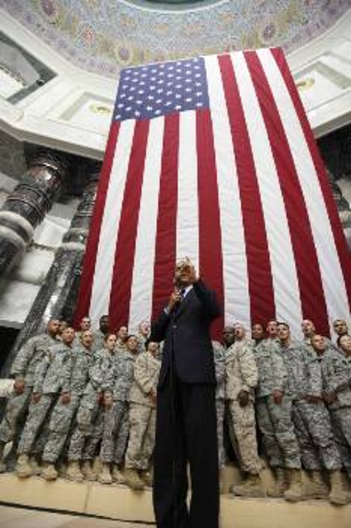 Ο «φιλειρηνιστής» νομπελίστας Ομπάμα... με τα στρατεύματα που «απελευθερώνουν» το Ιράκ