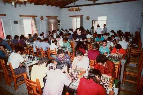 Μαζικοί αγώνες σκακιού στον Αγιο Κήρυκο Ικαρίας. Φέτος το «Ικαρος 2009» και το Διεθνές Πρωτάθλημα Αιγαίου ξεκινούν στις αρχές Ιούλη