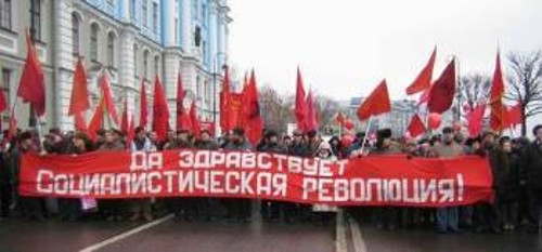 Οι κομμουνιστές στην πόλη του Λένιν συμμετείχαν σε μεγάλη διαδήλωση