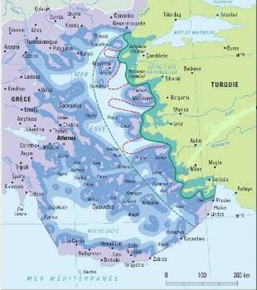 Χάρτης που δημοσιεύτηκε στον τουρκικό Τύπο, με πιθανό σενάριο διευθέτησης των χωρικών υδάτων στη λογική των «δακτύλων», με αυξομειώσεις στην περιοχή που ορίζεται από τα ελληνικά νησιά γειτονικά της Τουρκίας