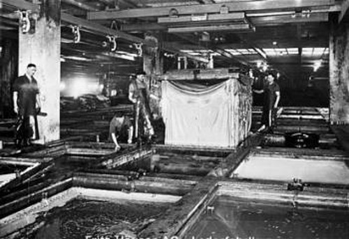Εργάτες σε εργοστάσιο της Γερμανίας, το 1930