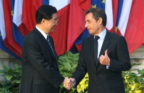 Οι πρόεδροι της Κίνας και της Γαλλίας