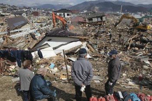 Από το μηδέν αναγκάζονται να ξαναρχίσουν τη ζωή οι κάτοικοι της βορειοανατολικής καταστραμμένης πόλης Οφουνάτο