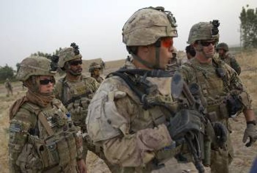 Αμερικανοί στρατιώτες στο Αφγανιστάν, από το οποίο υποτίθεται ότι αναχωρούν φέτος