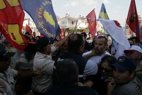 Οι Τουρκοκύπριοι αγωνιστές κατά της πολιτικής της Τουρκίας δέχτηκαν την επίθεση των αστυνομικών δυνάμεων του ψευδοκράτους