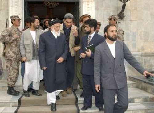 Ο Ραμπανί έξω από το Προεδρικό Μέγαρο στην Καμπούλ
