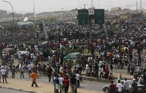 Από τις πρόσφατες λαϊκές διαδηλώσεις στη Νιγηρία ενάντια στην ακρίβεια