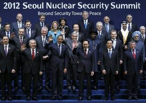 Οι ηγέτες των ιμπεριαλιστικών χωρών στην Διάσκεψη για τα Πυρηνικά στην Σεούλ, αρκέστηκαν όπως συνήθως στα γενικόλογα ευχολόγια